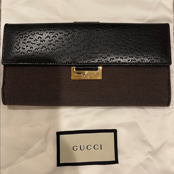 Authentic GUCCI Long Wallet Purse - Picture 1 of 15